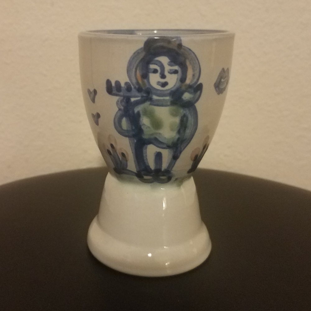 M.A. HADLEY DOUBLE EGG CUP COUNTRY SCENE FARMER ~